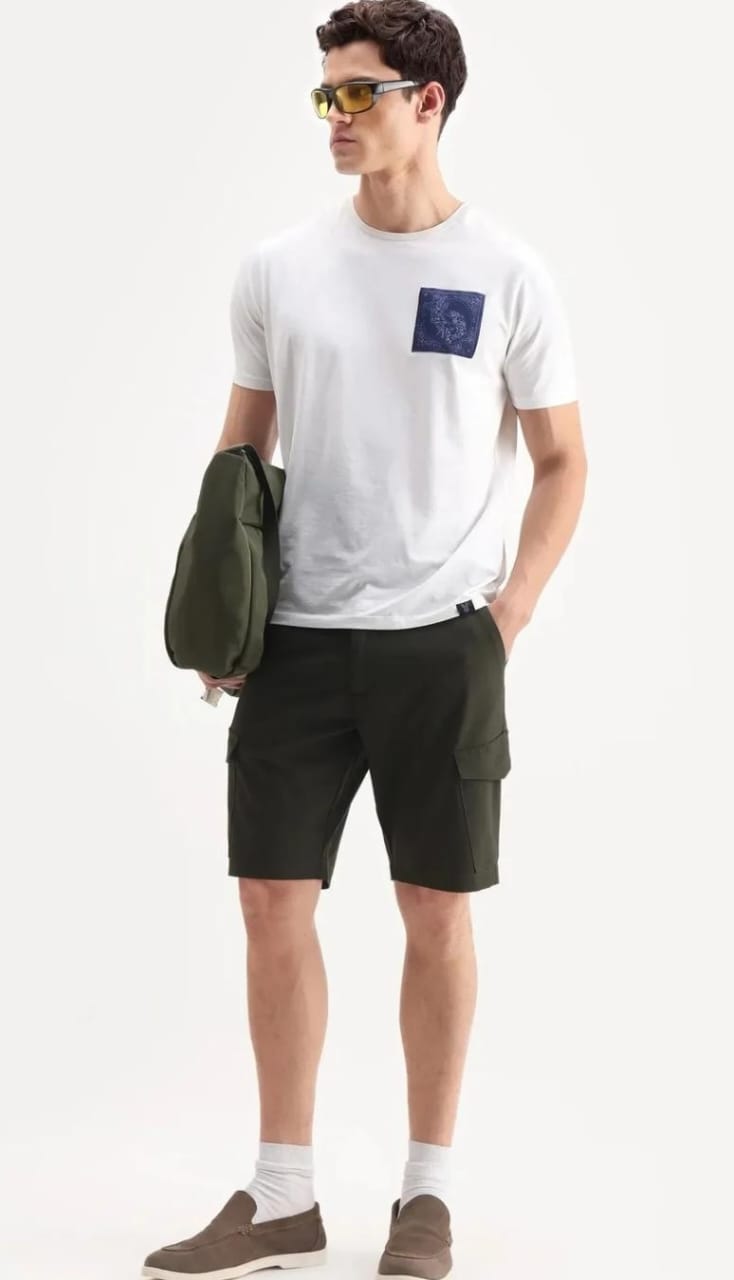 White Paisley Patch T-Shirt – KIXOR